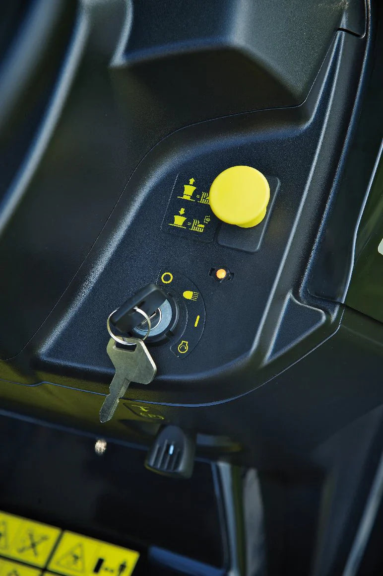 Alpina Rasentraktor AT 84 HA – Modell 2024 