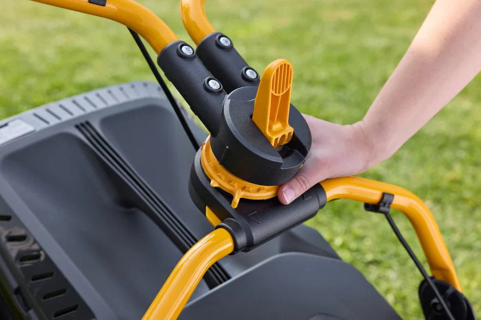 Stiga Benzin-Rasenmäher mit Radantrieb Combi 553 S